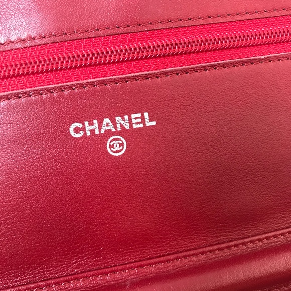 ❤️SOLD❤️ CHANEL Quilted Red Patent Leather WOC - Picture 12 of 16